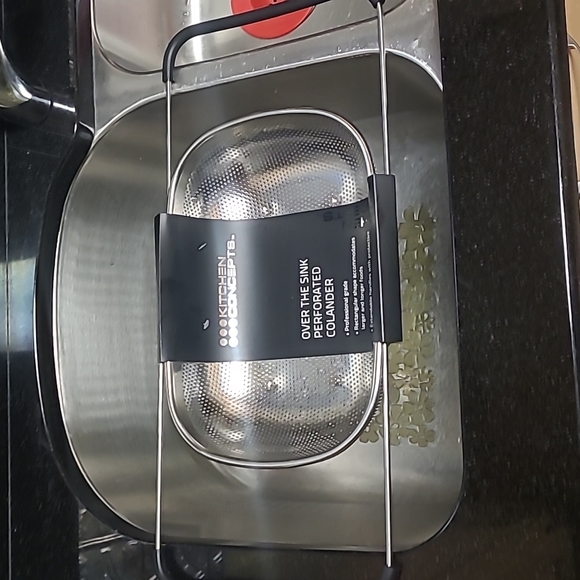 Over The Sink Colander - Picture 2 of 7